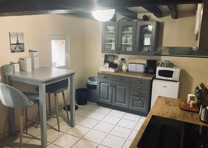 Petite maison à la campagne
